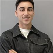 Ingeniero en Diseño Industrial y estudiante del Máster de Profesorado. Ofrezco clases de Matemáticas para alumnos de la ESO, con u